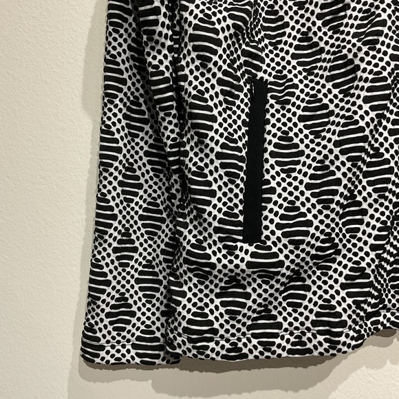 Birdeesport Runners Jacket Size M. Spandex With Pockets Like New -Gym Jacket - Picture 4 of 7